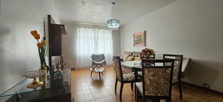 Imagem Casa à Venda,300 m2 , 3 dormitórios(1 suíte), 2 Vagas , Trindade, Florianópolis, SC