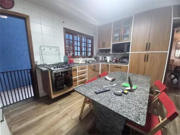Imagem Casa à venda com 5 quartos, sendo 3 suítes, em Butantã, São Paulo - SP