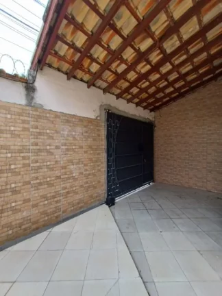Imagem Sobrado com 3 dormitórios à venda, 18815 m² por R$ 505.000,00 - Jardim Estela - Poá/SP