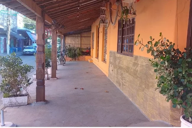 Imagem Loja com Ponto Comercial para venda em Pedra de Guaratiba