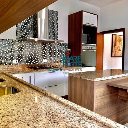Imagem LINDA CASA COM PISCINA EM CONDOMINIO FECHADO
