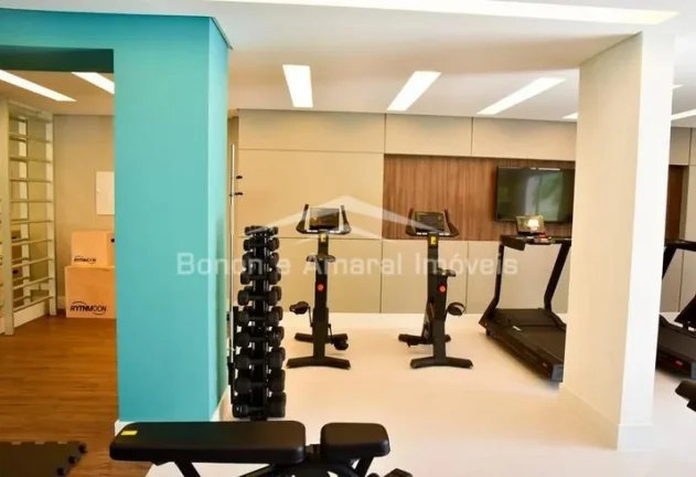 Imagem Localizado no charmoso bairro do Taquaral, este apartamento oferece uma combinação perfeita de con...