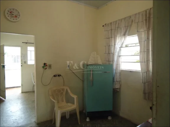 Imagem Casa para Venda em Limeira, Jardim Bandeirantes, 2 dormitórios, 1 banheiro, 1 vaga
