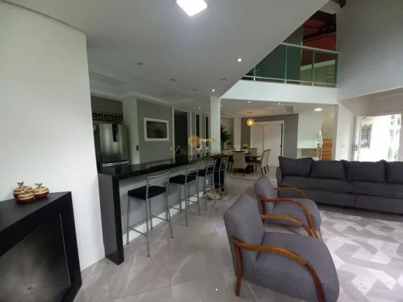 Imagem Casa em Condomínio para Venda em Teresópolis / RJ no bairro Quebra Frascos