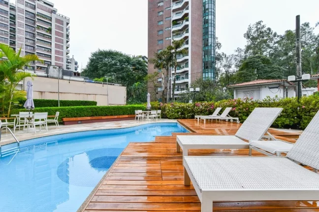 Imagem Apartamento à venda em São Paulo, Vila Nova Conceição, com 3 quartos, 244m2