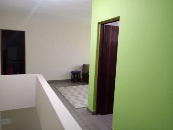 Imagem Sobrado com 2 dormitórios à venda, 166 m² por R$ 350.000,00 - Vila Arizona - Itaquaquecetuba/SP
