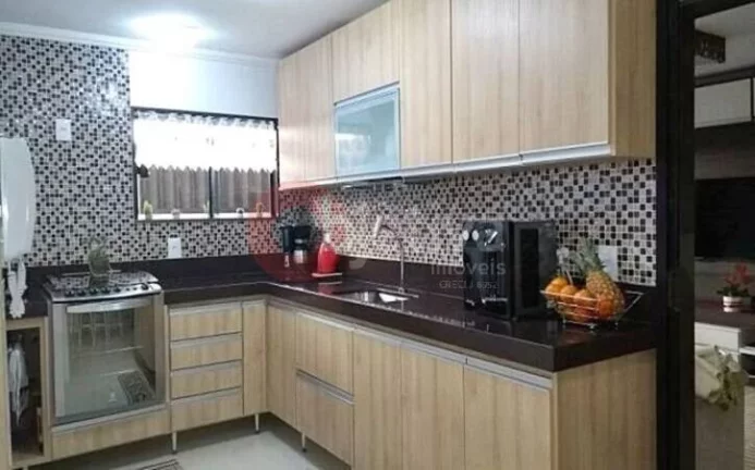 Imagem Casa Cond. à venda de 3 quartos, 180 m² - Jardim Flamboyant - Cabo Frio/RJ