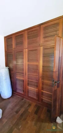 Imagem Oportunidade! Casa estilo chácara em condomínio