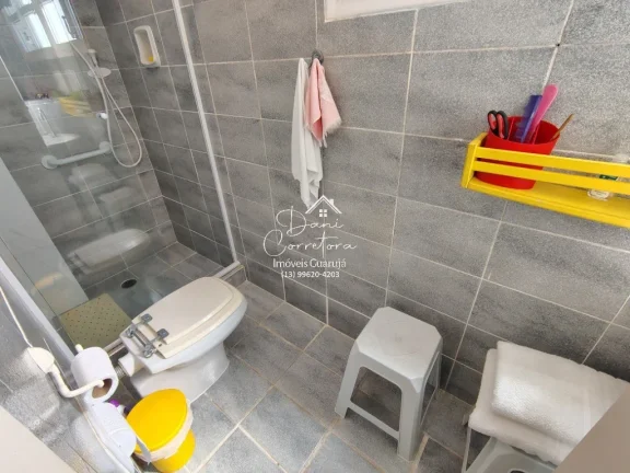 Imagem Apartamento à venda em Guarujá-SP, Pitangueiras: 2 quartos, 1 suíte, 2 salas, 3 banheiros, 1 vaga de garagem, 110 m² de área.