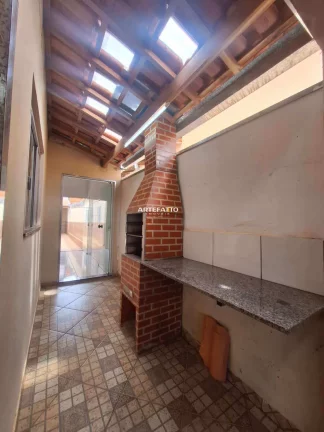 Imagem Vende-se Casa no Bairro City Petrópolis