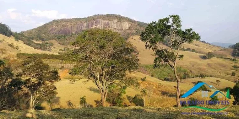 Imagem Paraíso Ecológico na Serra da Mantiqueira: Terreno com Vista Panorâmica!