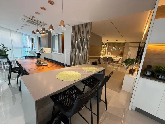 Imagem Apartamento 4 quartos, duas suítes montado de porteira fechada à venda na Praia