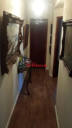 Imagem 2 dormitorios e dependencia empregada 1 vaga Ponta da Praia