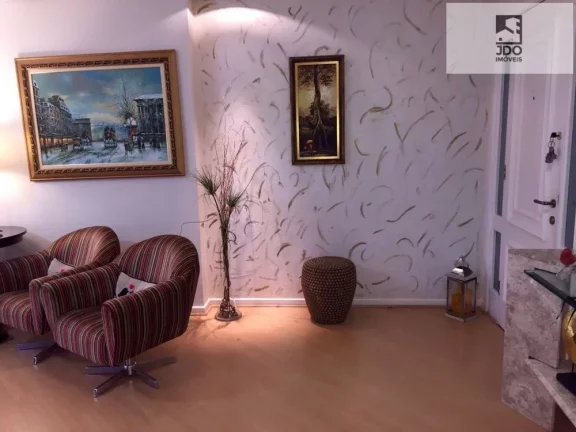 Imagem Apartamento a Venda no bairro Centro - Curitiba, PR