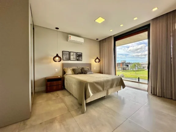 Imagem Casa em Condominio 4 Dormitórios - Bairro xangri-la