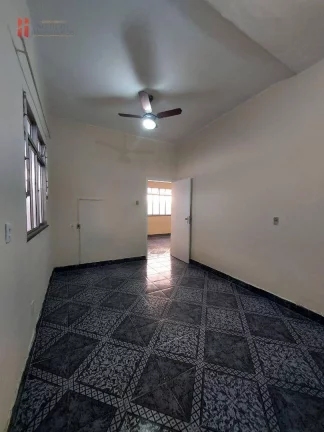 Imagem CASA de 2 quartos com VAGA DE GARAGEM para alugar na Vila Paula em Duque de Caxias/RJ