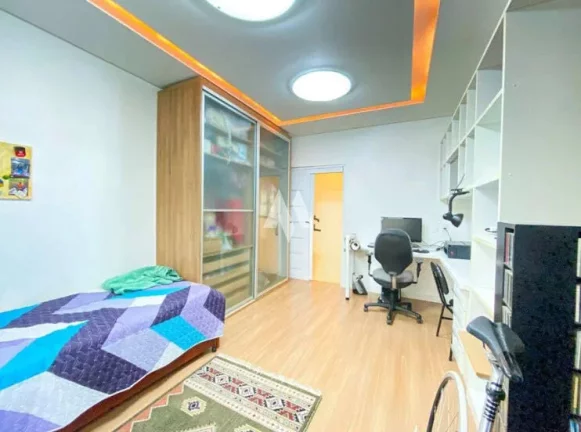 Imagem Casa com 3 quartos e 3 banheiros à Venda, 165 m² - Embaré/Santos