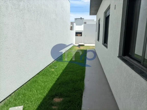 Imagem Casa geminada com 3 dormitórios no Loteamento Morada das Palmeiras em Torres/RS