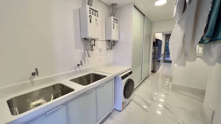Imagem *Casa de Condomínio à Venda na Riviera de São Lourenço - Módulo 12*