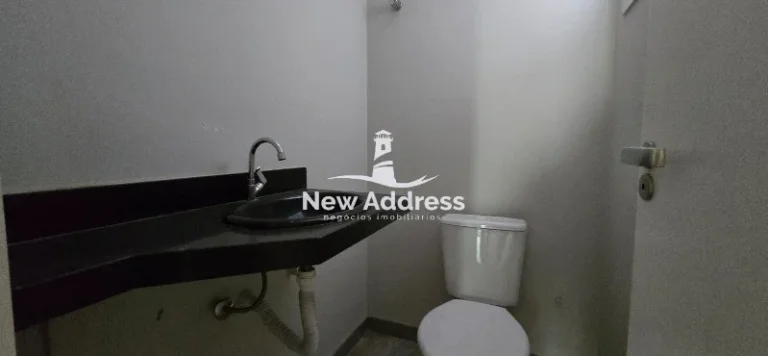 Imagem Sala comercial pronta com piso e banheiro, 34,80m². e vaga de garagem à venda no coração da Praia da Costa - Vila Velha