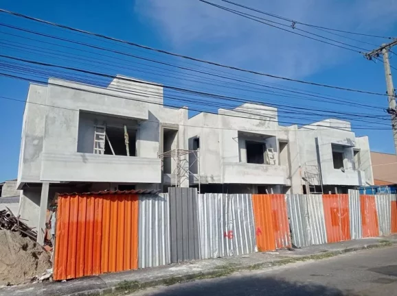 Imagem Sobrado para Venda em São José dos Pinhais, Parque da Fonte, 3 dormitórios, 1 suíte, 3 banheiros, 3 vagas