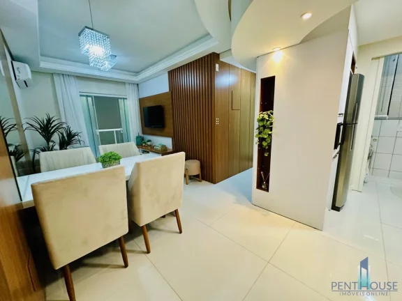 Imagem Apartamento Quadra Mar para Venda em Balneário Camboriú, CENTRO, 2 dormitórios, 1 banheiro, 1 vaga