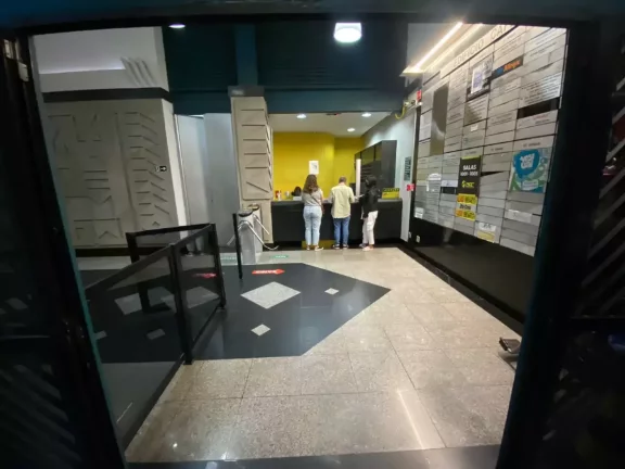 Imagem ÁREA HOSPITALAR+AR CONDICIONADO+SALA DE ESPERA