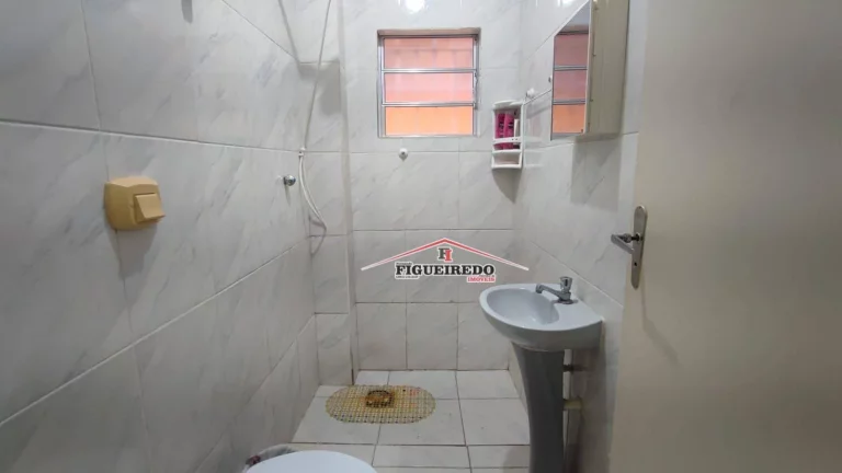 Imagem Sobrado à venda, 144 m² por R$ 795.000,00 - Canto do Forte - Praia Grande/SP