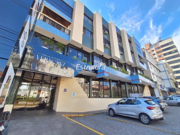 Apartamento de 2 dormitórios na avenida medianeira em cima do Vera Cruz