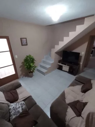 Imagem Sobrado com 3 dormitórios à venda, 200 m² por R$ 470.000,00 - Parque Maria Helena - Suzano/SP