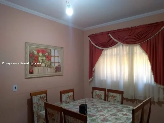 Imagem Sobrado para Venda em Limeira, Jardim Palmeiras, 3 dormitórios, 1 suíte, 1 banheiro, 2 vagas