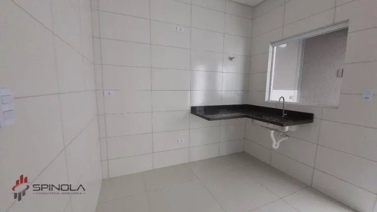 Imagem Sobrado com 2 dormitórios à venda, 69 m² por R$ 370.000,00 - Vila Caiçara - Praia Grande/SP