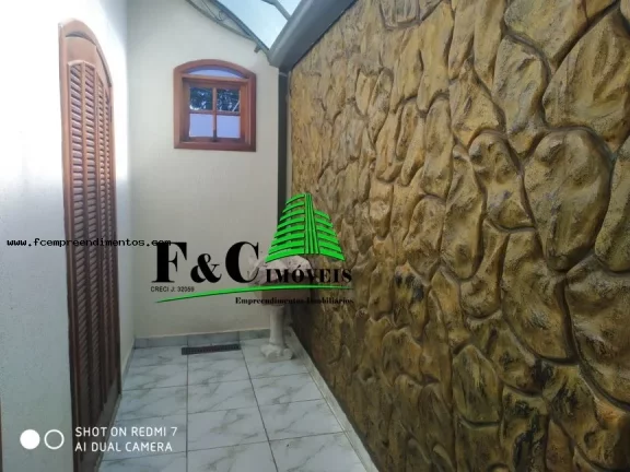 Imagem Casa para Venda em Limeira, Jardim Nova Itália, 3 dormitórios, 2 banheiros, 3 vagas