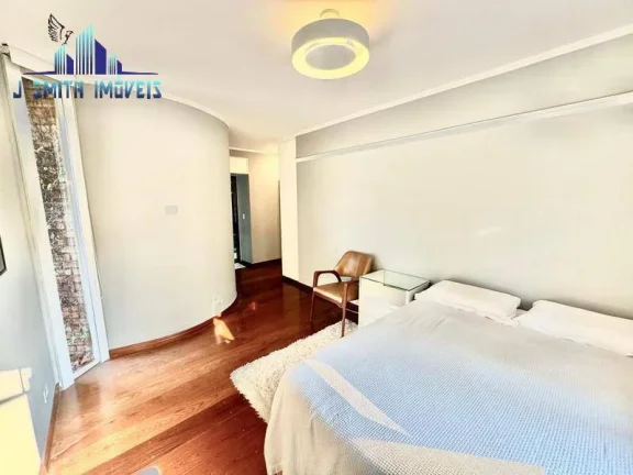 Imagem CASA ESPETACULAR, 5 SUÍTES. VENDA DE "PORTEIRA FECHADA", COMPLETA !!