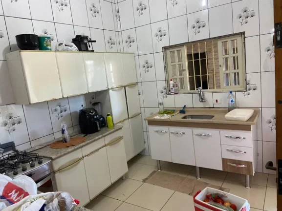 Imagem Casa para Venda em Itanhaém, Jardim Regina, 3 dormitórios, 1 suíte, 2 banheiros, 5 vagas