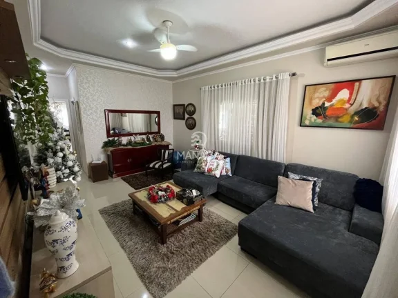 Imagem Casa 3 dormitórios à venda no centro de Gaspar