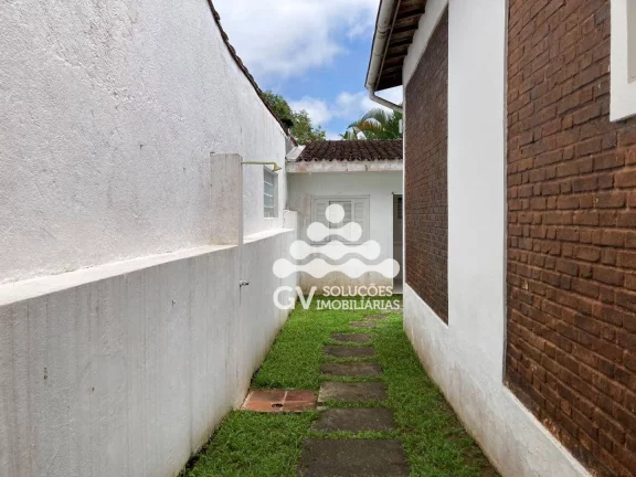Imagem Casa com 3 dormitórios para alugar, R$ 1.200 a diária - Condomínio Lagoinha - Ubatuba/SP