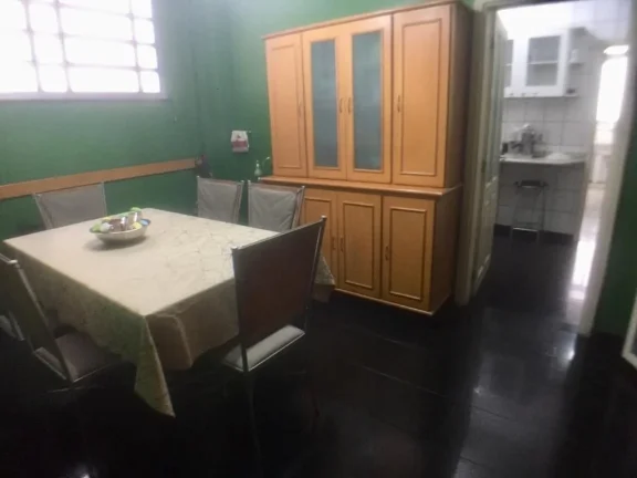 Imagem Apartamento 218 M², 3Q, 3 Banheiros, Varanda, 1 Vaga, Próximo estação do metrô.