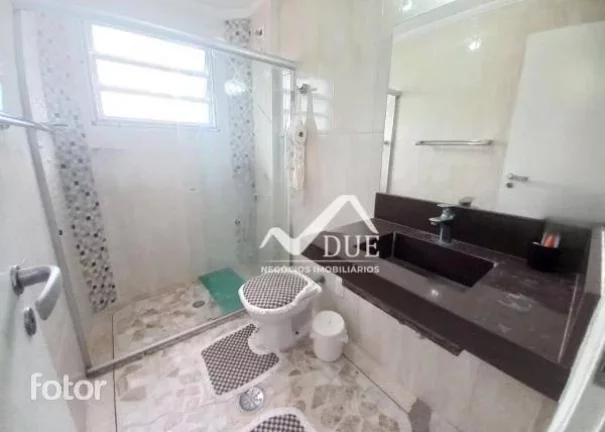 Imagem Apartamento de 2 dormitórios com dependência completa no Bairro do Boqueirão em Santos.