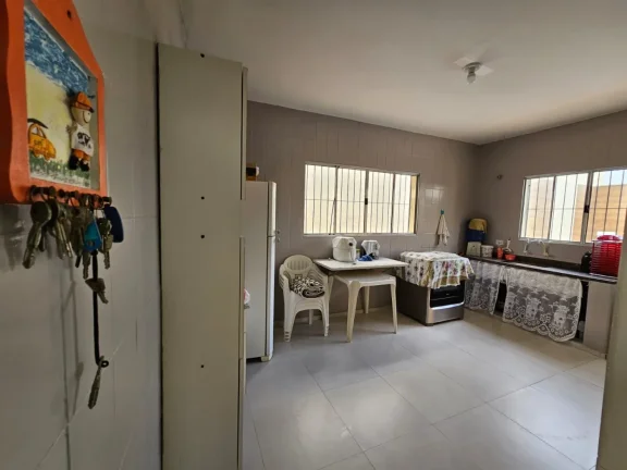 Imagem Casa para Venda em Itanhaém, Satelite, 3 dormitórios, 2 banheiros, 2 vagas
