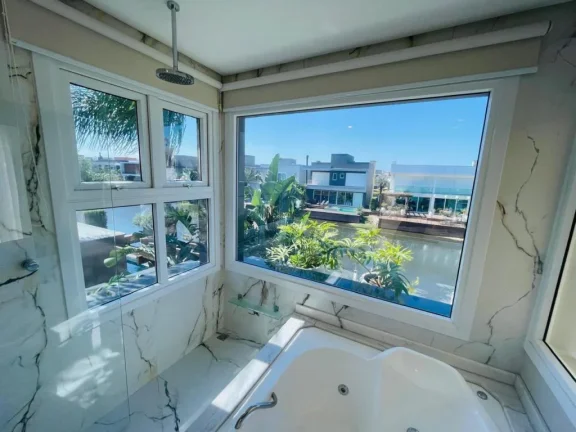 Imagem Casa em Condominio 5 Dormitórios - Bairro xangri-la