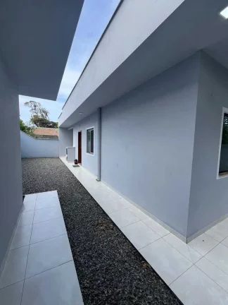 Imagem Casa com 3 dormitórios sendo 1 suíte e 2 vagas - Praia do Ervino | São Francisco do Sul/SC