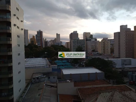 Imagem Lindo apartamento para venda com 215 m² com 3 suítes no miolo do Cambuí - Campinas - SP