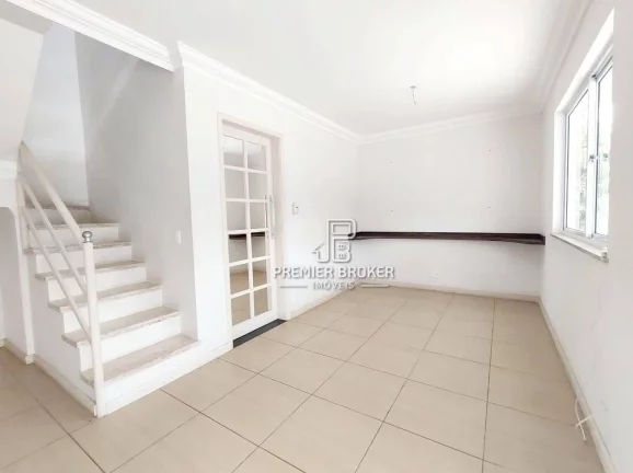 Imagem Casa à venda, 194 m² por R$ 850.000,00 - Albuquerque - Teresópolis/RJ