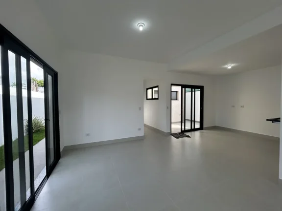 Imagem Casa para Venda em Itanhaém, Cibratel I, 3 dormitórios, 1 suíte, 2 banheiros, 2 vagas
