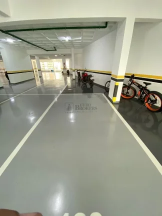 Imagem Apartamento com 3 suítes à venda no Centro de Balneário Camboriú/SC