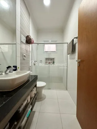 Imagem Casa Térrea à Venda no Condomínio Terras do Cancioneiro em Paulínia/SP

Descubra o conforto e a ...