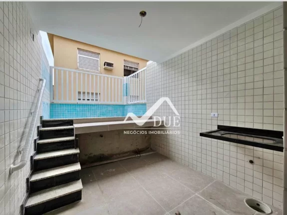 Imagem Casa sobreposta alta 3 dormitórios no Bairro Aparecida