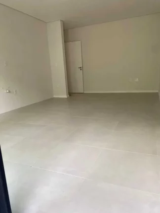 Imagem Apartamento com 3 dormitórios sendo 1 suíte e 2 vagas privativas em Itajaí - Dom Bosco