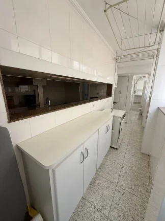 Imagem Apartamento Higienópolis - 160M², 3 Dorms, 1 Suíte, 2 Vagas, Armários.